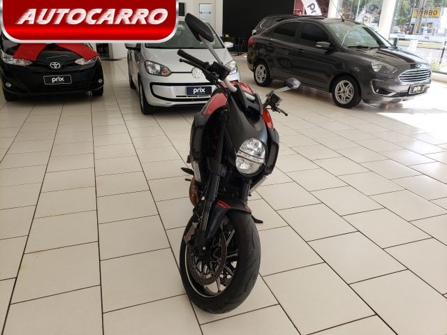DUCATI DIAVEL 1198 CARBON