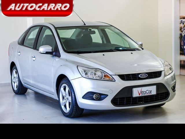 FORD FOCUS 2.0 GLX SEDAN 16V