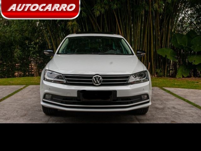 VOLKSWAGEN JETTA 2.0 TSI HIGHLINE