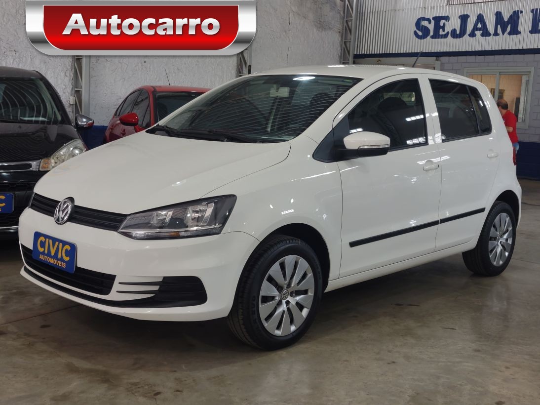 Volkswagen Fox TRENDLINE 1.0 12V FLEX 4P 2016