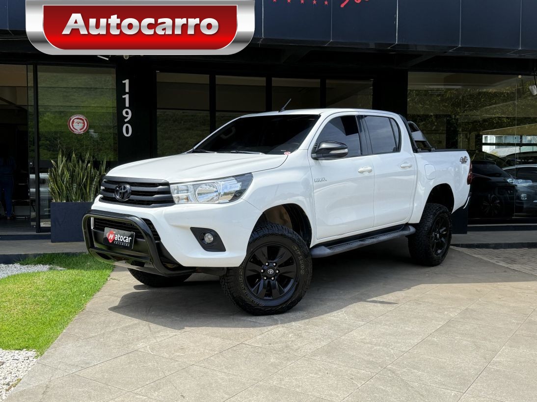 Toyota Hilux CD SR5 4X4 2.8 2016