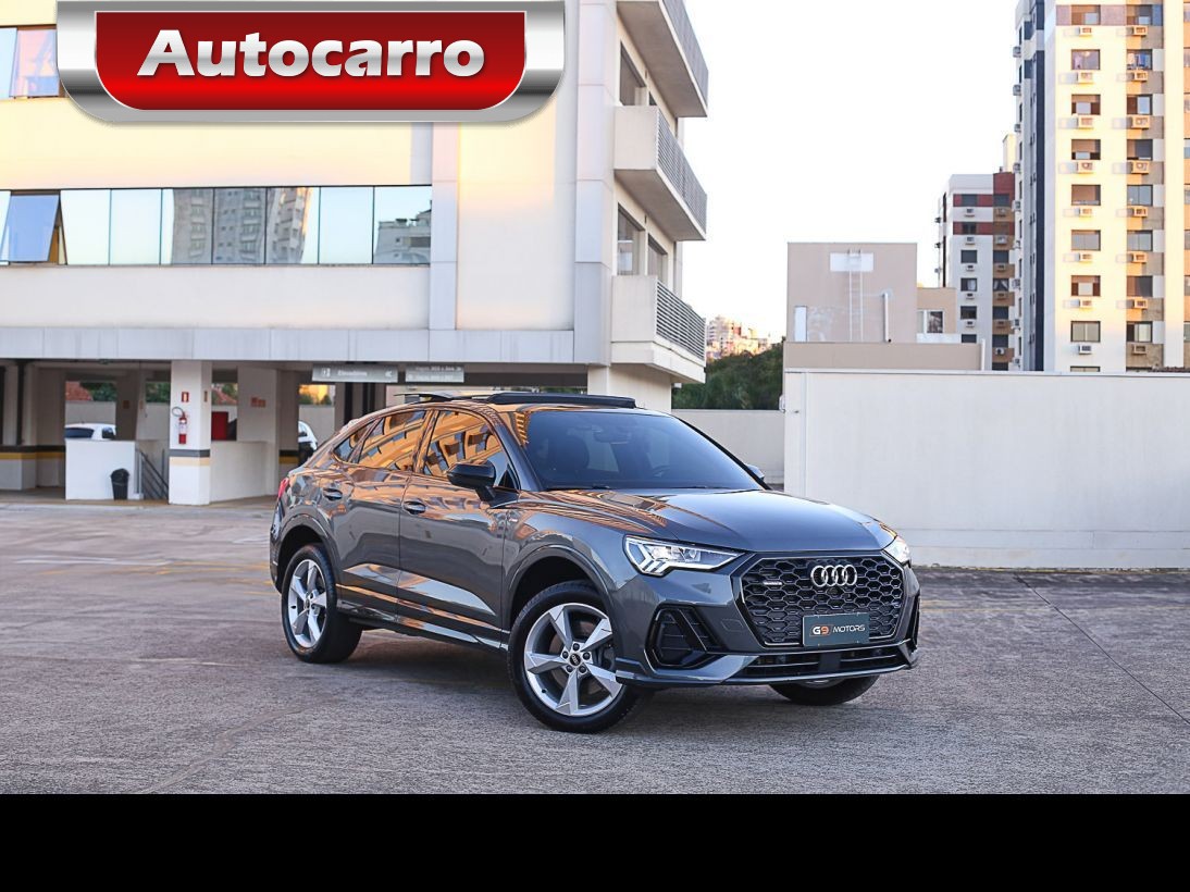 Audi Q3 2.0 TFSI AT 2022