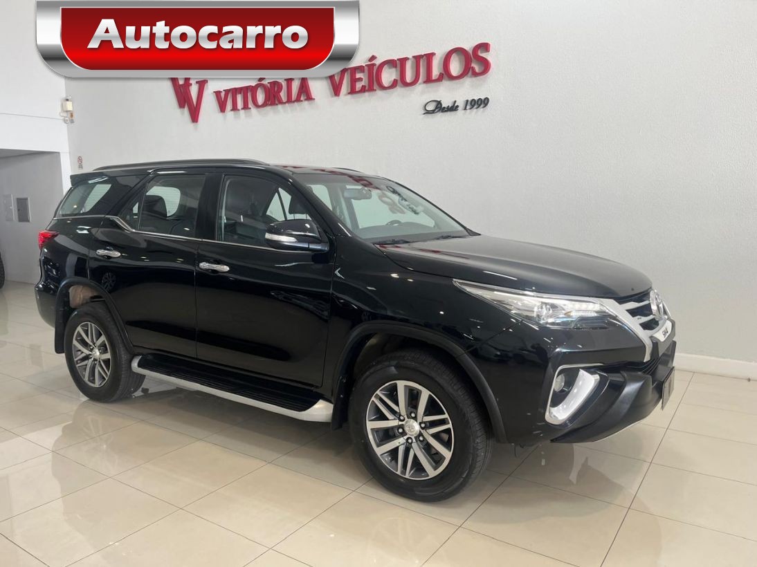 Toyota Hilux Sw4 Hilux SW4 SRX 4x4 2.8 TDI 16V Dies. Aut. 2019