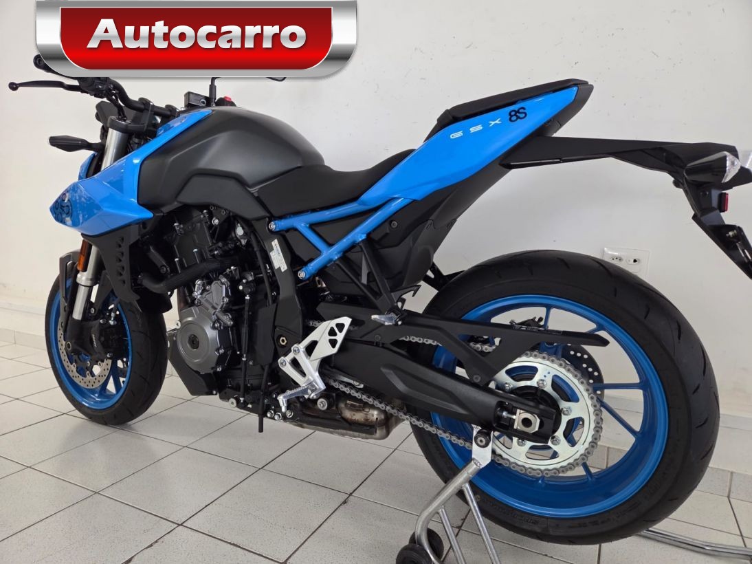 SUZUKI GSX 8S 2026, REAÇÃO SUZUKI / Autocarro - Revendas Veículos