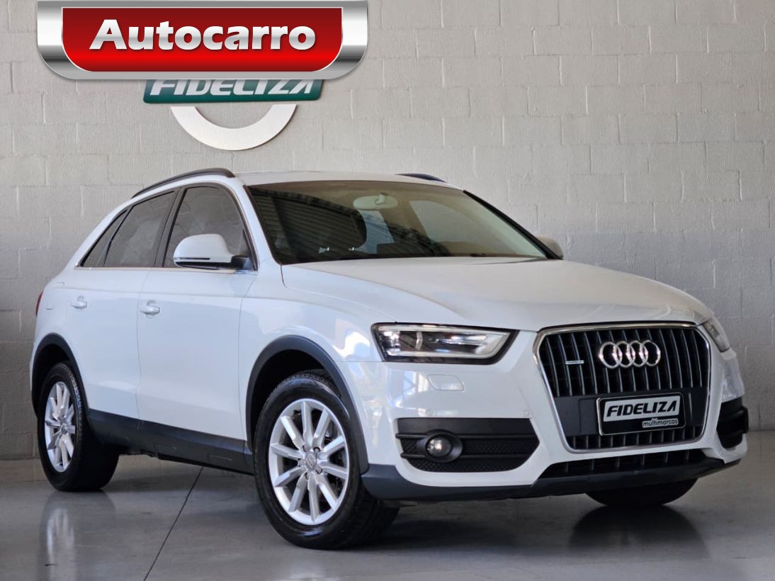 Audi Q3 AMBIENTE 2.0 TFSI-QUATTRO STRONIC 2015