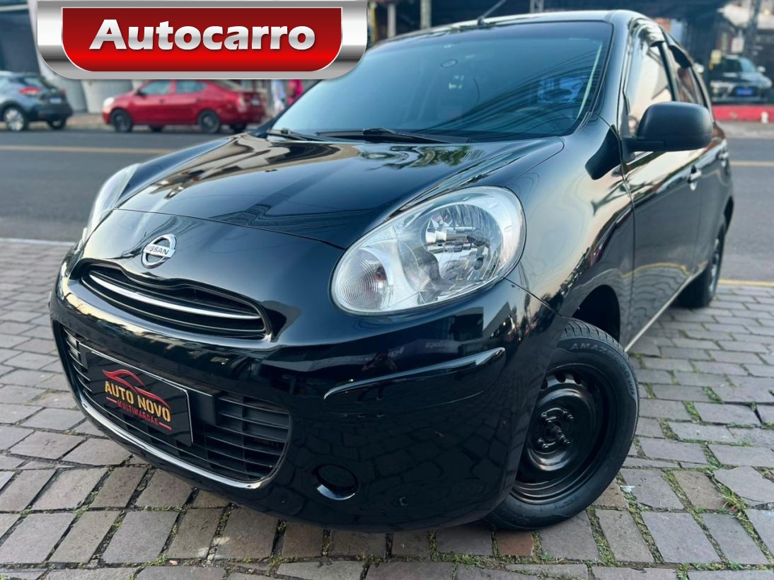 Nissan March S 1.0 16V FLEX 2012