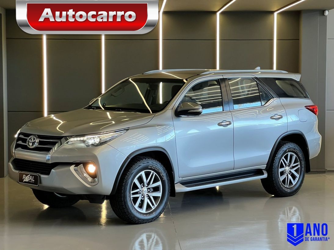 Toyota Hilux Sw4 4X4 2.8 DIESEL 2017