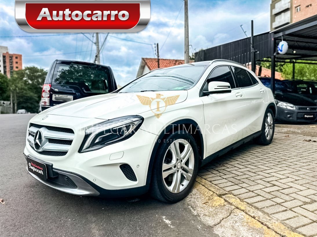 Mercedes-Benz Gla 250 2.0 16V TURBO GASOLINA VISION 4P AUTOMÁTICO 2015