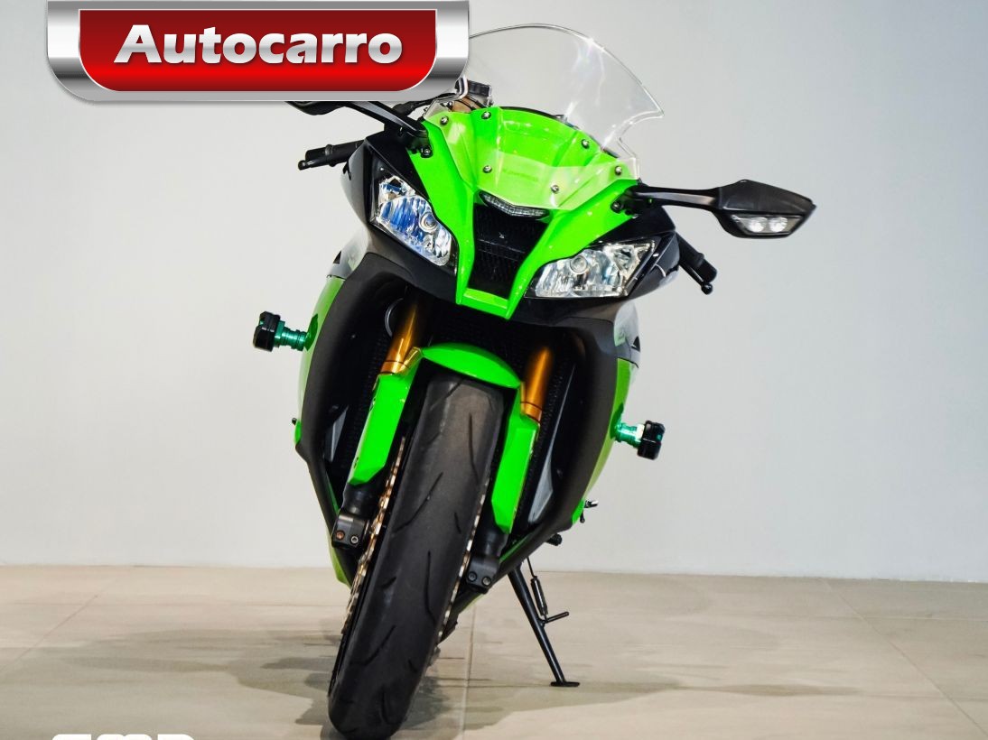 KAWASAKI NINJA ZX-10R 2013, EMD MOTORS / Autocarro - Revendas