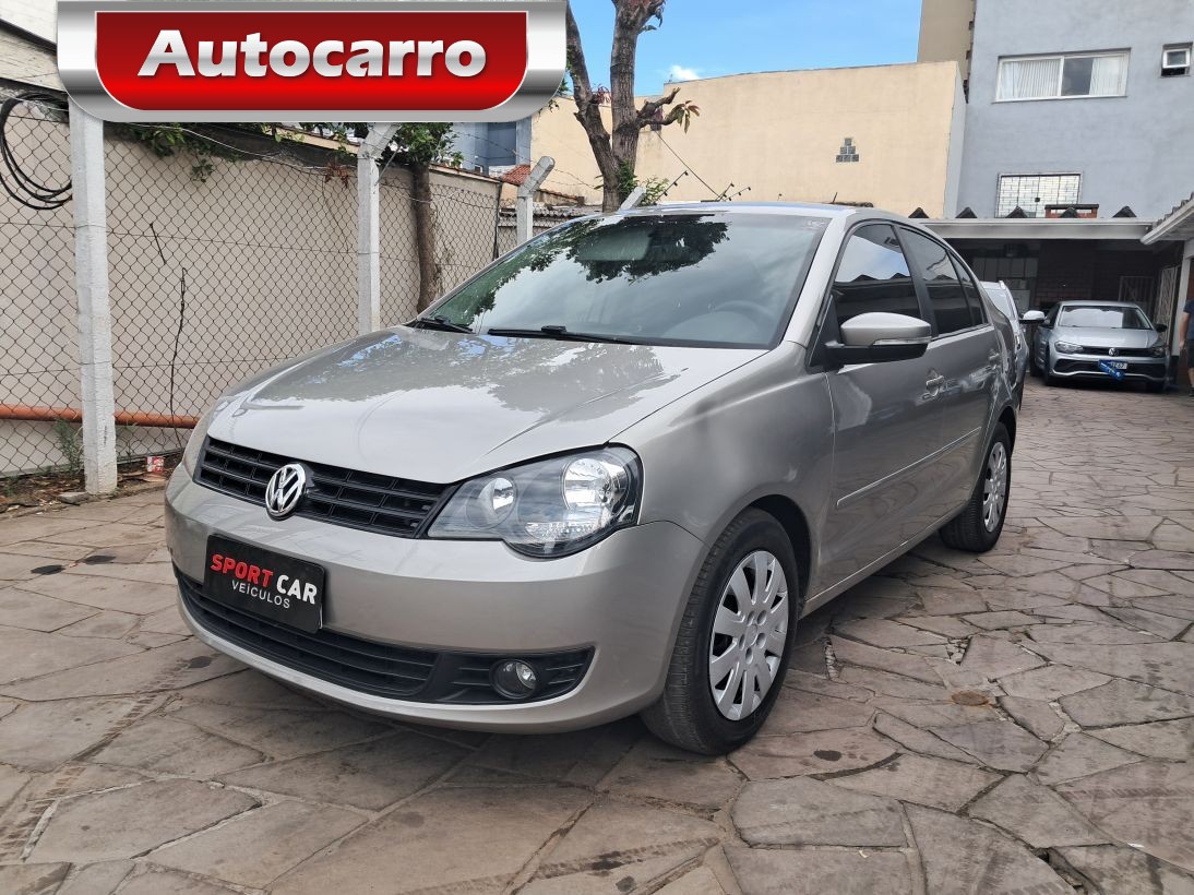 Volkswagen Polo Sedan 1.6 MI COMFORTLINE 8V FLEX 4P MANUAL 2013