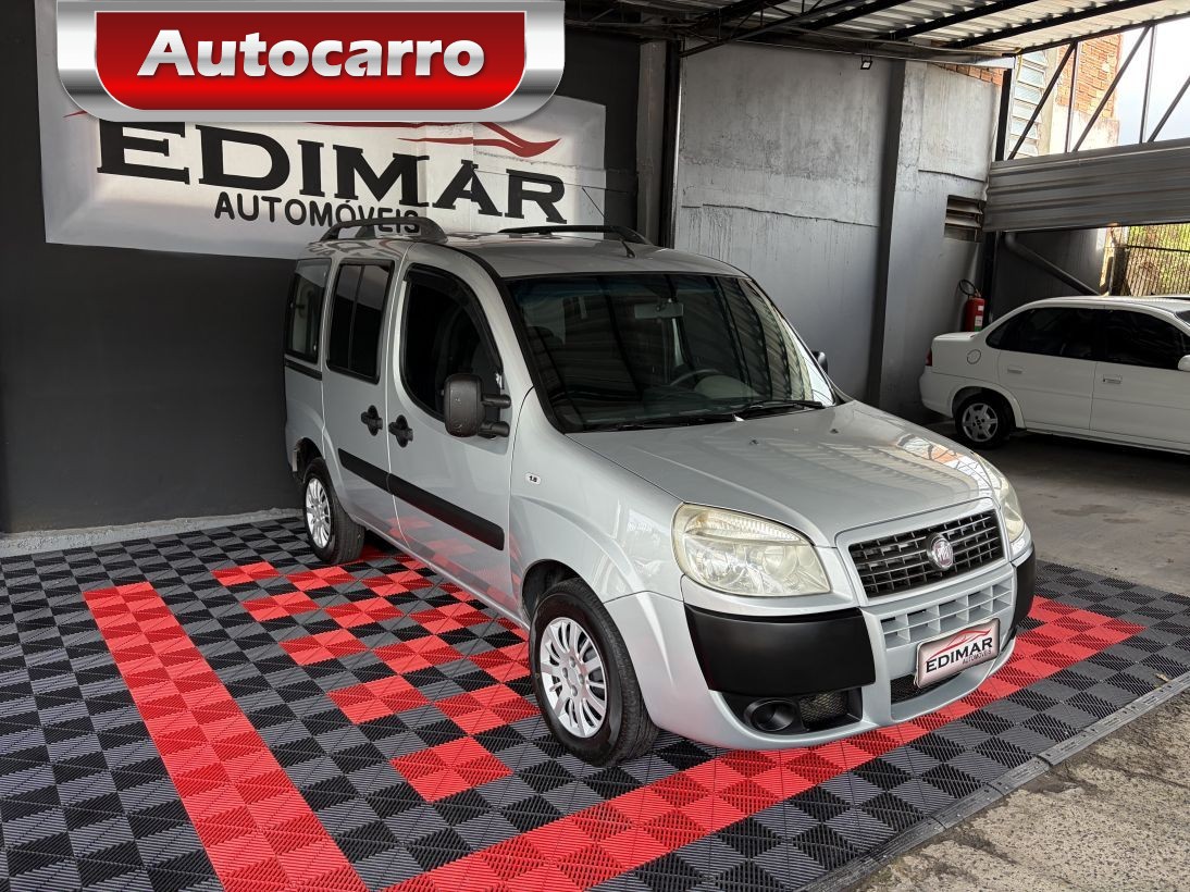 Fiat Doblo HLX 1.8 16V FLEX 2011