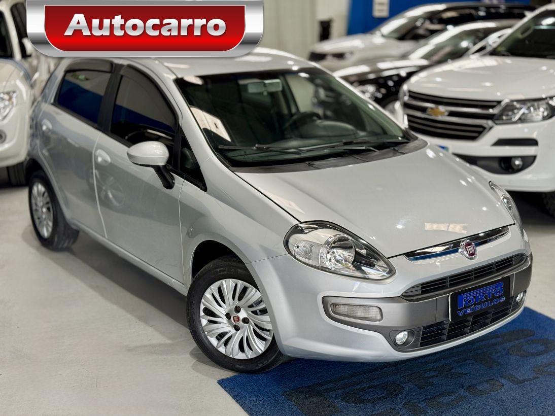 Fiat Punto ESSENCE 1.6 MT FLEX 2015