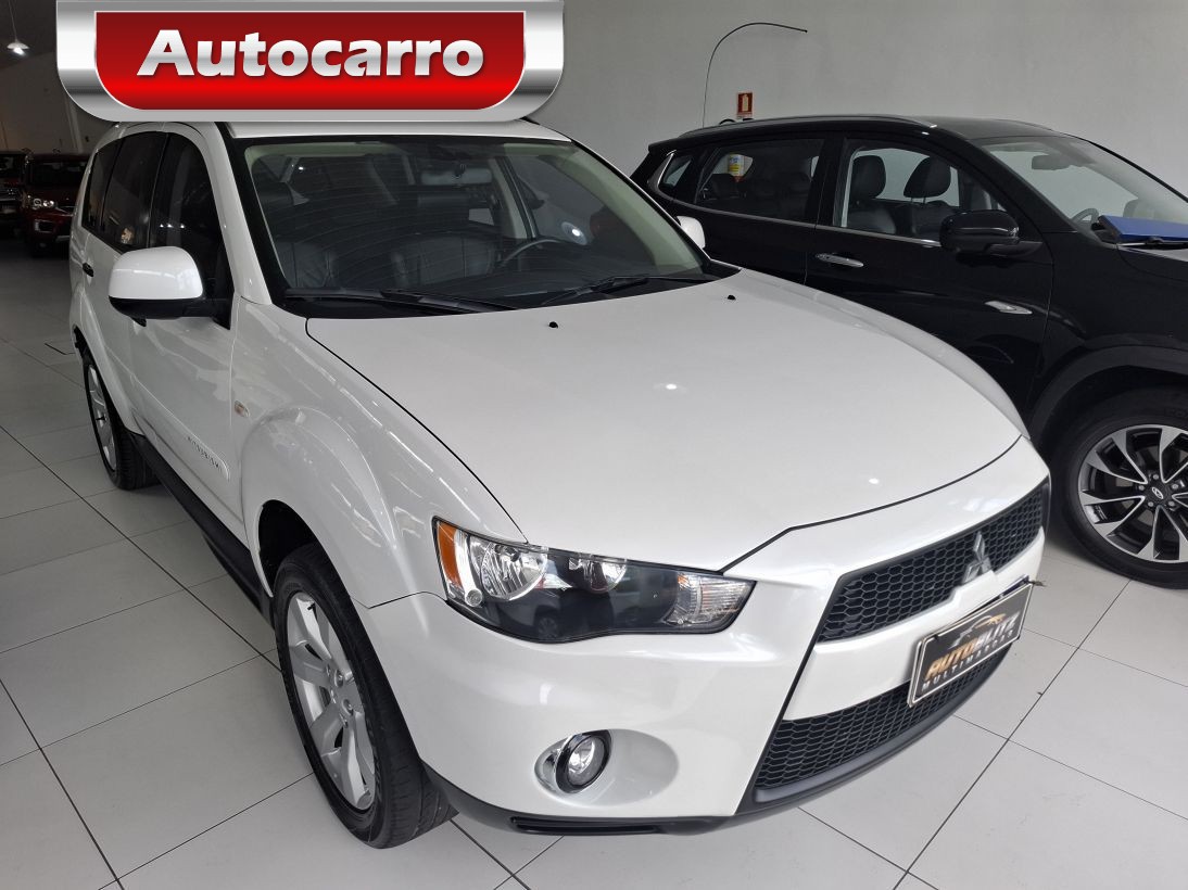 Mitsubishi Outlander COMFORT 2.0 16V AUT. 2013