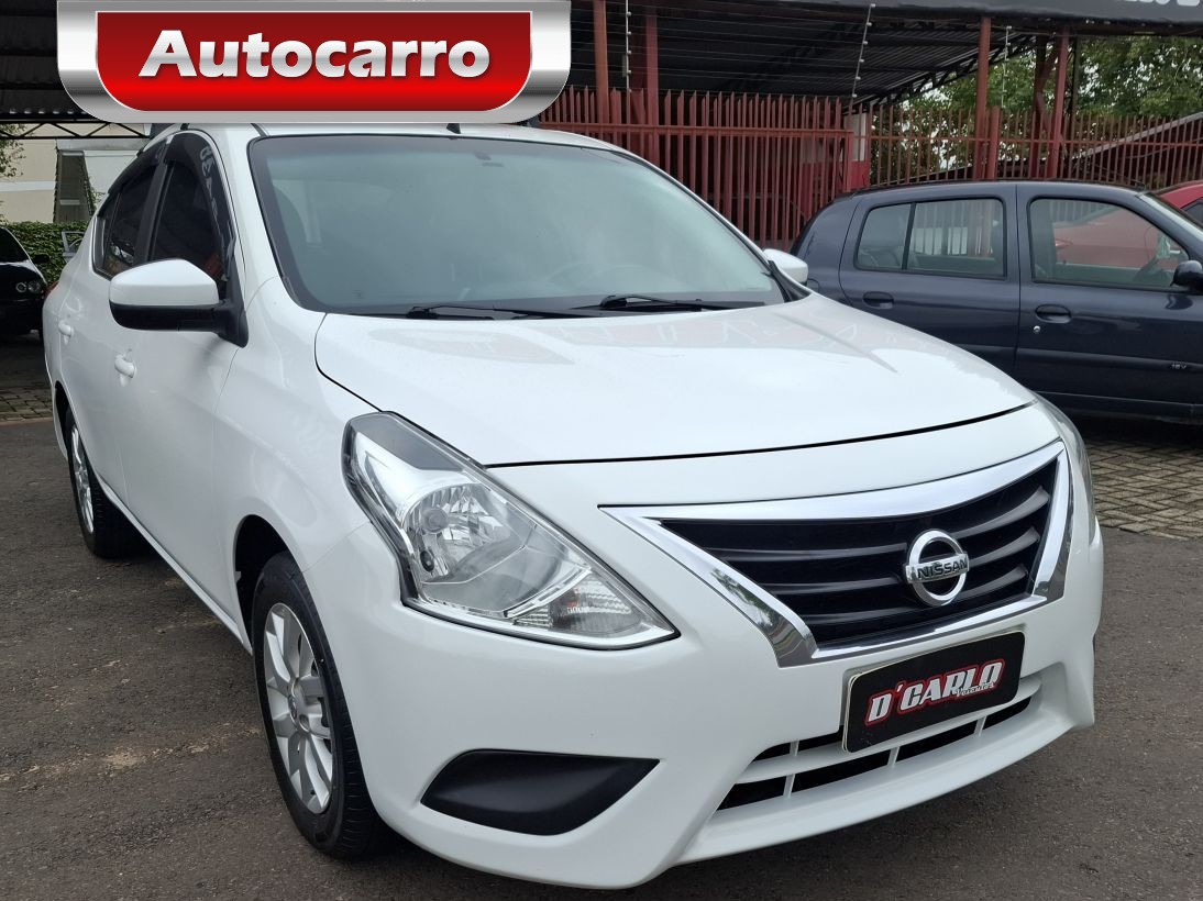 Nissan Versa SV 1.6 16V 2018