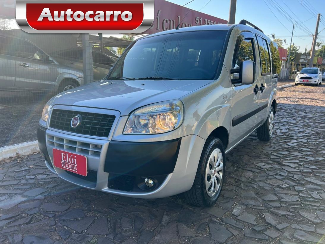 Fiat Doblo ESSENCE 1.8 16V FLEX 2015