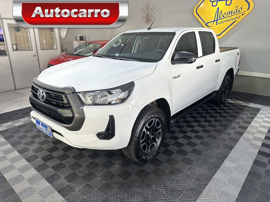 Toyota Hilux CD SR5 4X4 2.8 2026