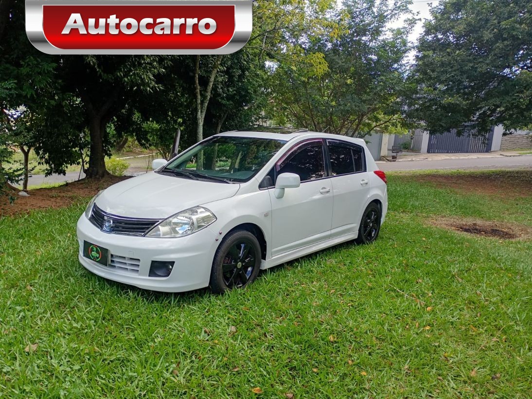 Nissan Tiida SL 1.8 AT 2013