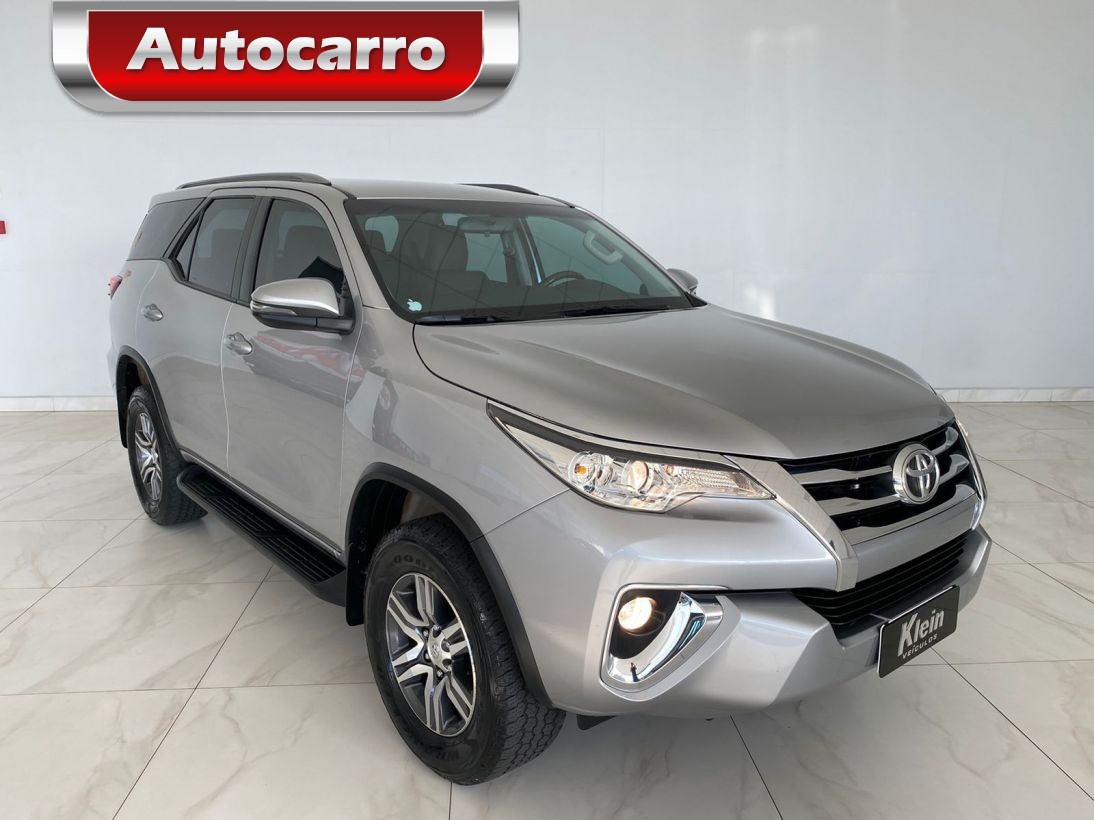 Toyota Hilux Sw4 SR 4X2 2.7/ 2.7 FLEX 16V AUT. 2019