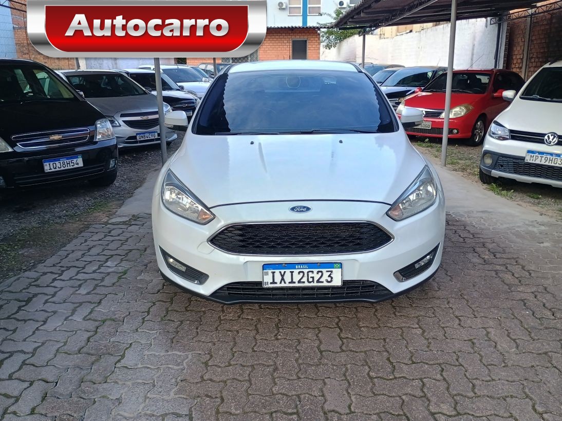 Ford Focus 2.0 SE 16V FLEX 4P POWERSHIFT 2016