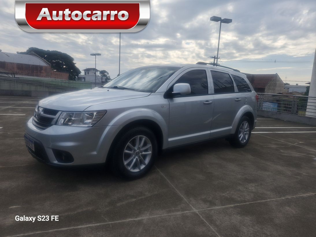 Fiat Freemont 2.4 PRECISION 16V GASOLINA 4P AUTOMÁTICO 2014