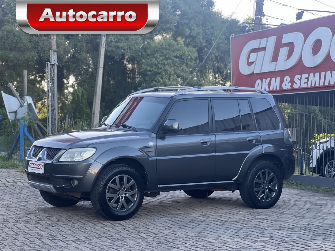 Mitsubishi Pajero Tr4 2.0 4X2 16V 140CV FLEX 4P AUTOMÁTICO 2013