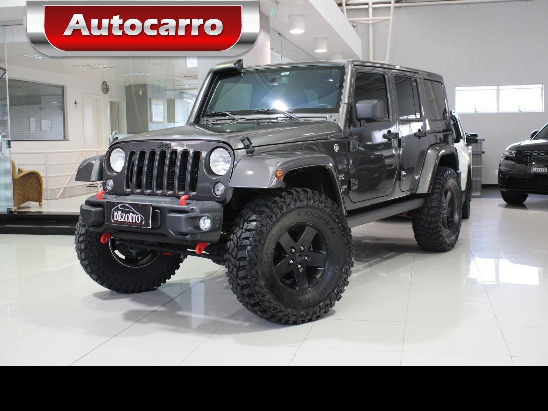 Jeep Wrangler UNLIMITED SAHARA 3.6 V6 4P 2018