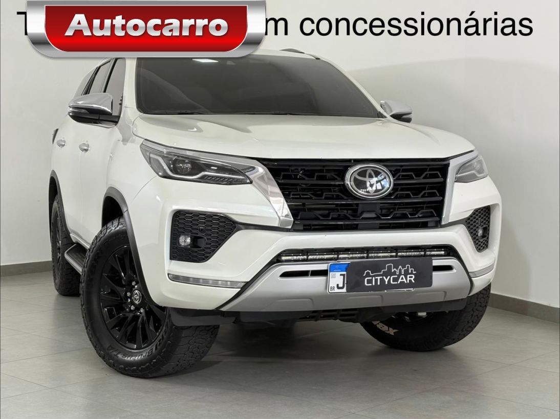 Toyota Hilux Sw4 Hilux SW4 SRX 4x4 2.8 TDI 16V Dies. Aut. 2021