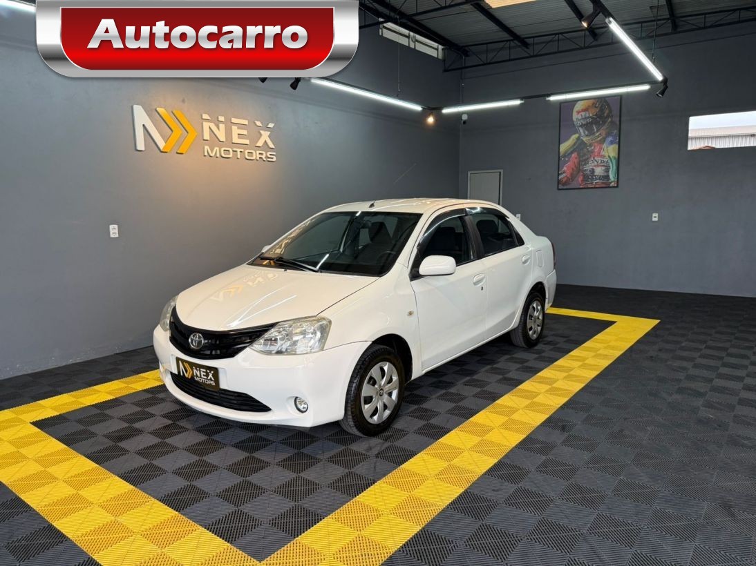 Toyota Etios ETIOS X 1.3 Flex 16V 5p Mec. 2013
