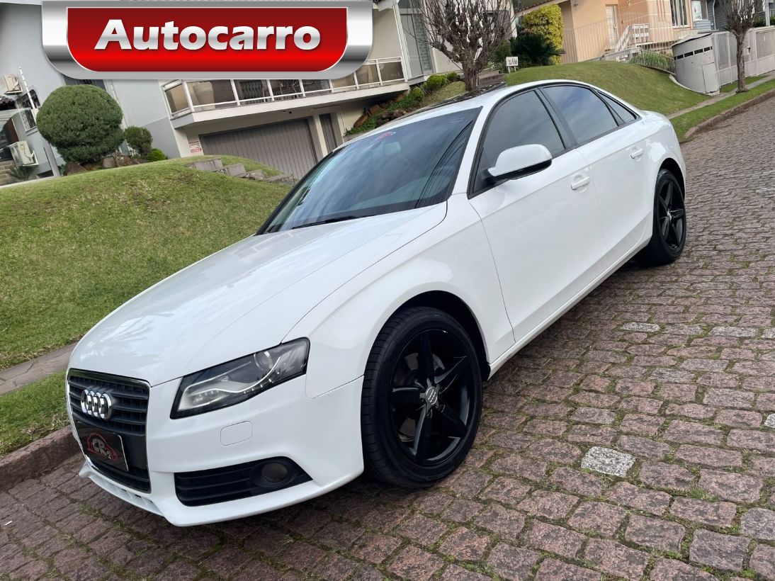 Audi A4 2.0 AMBIENTE TFSI 16V 2010