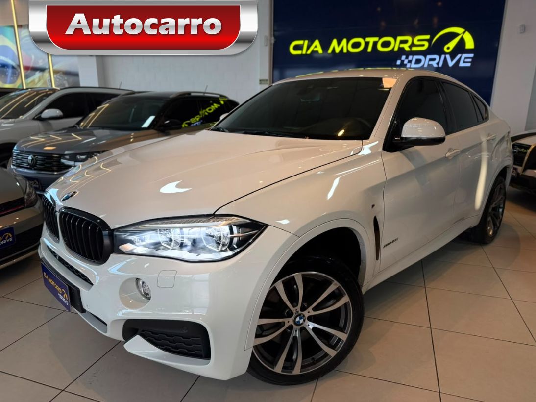 BMW X6 M 4.4 V8 2015