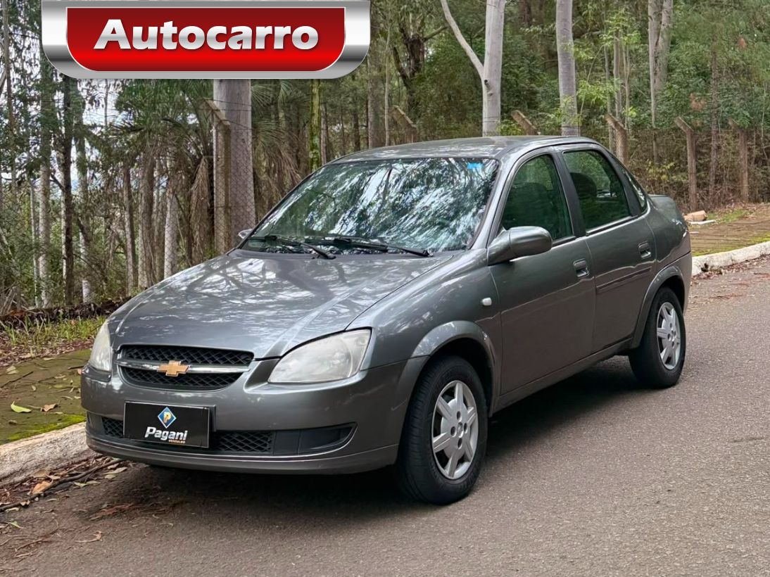 Chevrolet Classic 2012