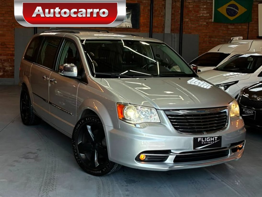 Chrysler Town & Country LIMITED 3.6 AT 2012