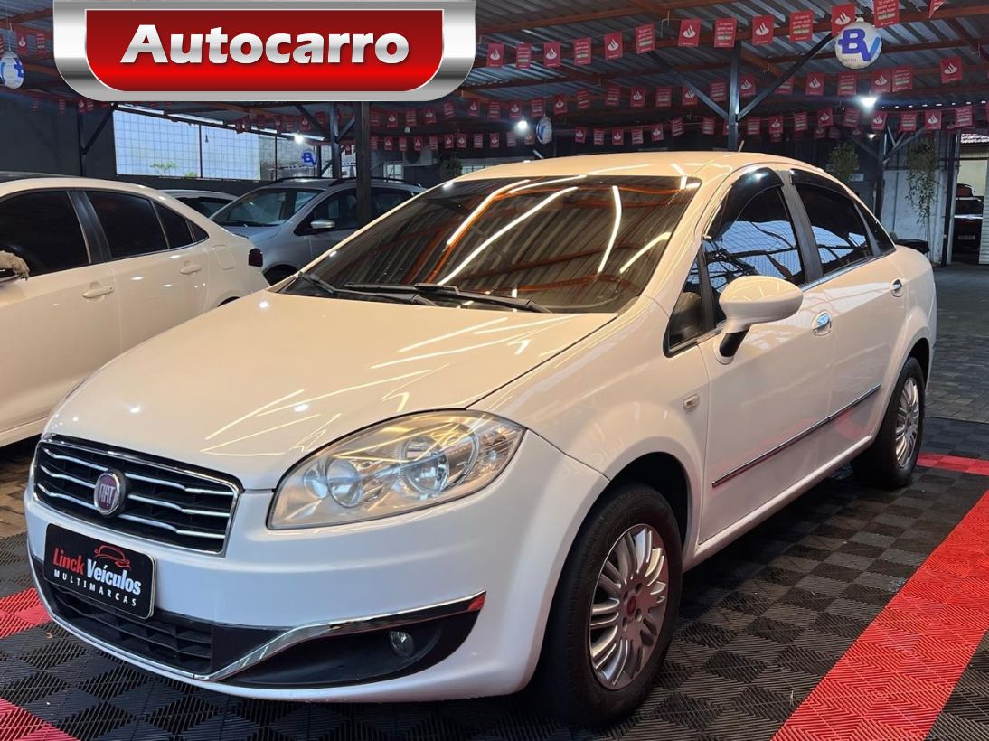 Fiat Linea LINEA ESSENCE 1.8 Flex 16V 4p 2015