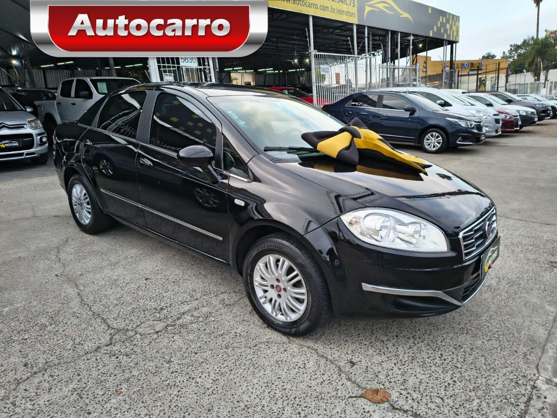 Fiat Linea LINEA ESSENCE 1.8 Flex 16V 4p 2016