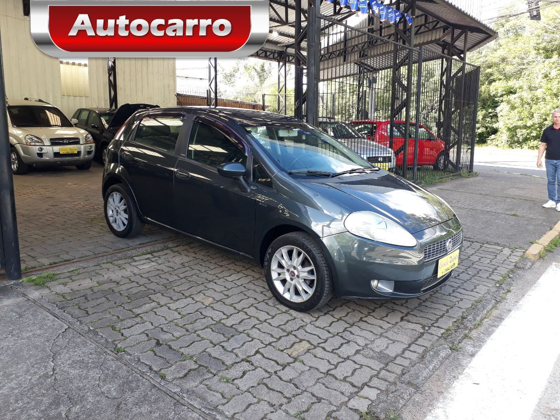 Fiat Punto 1.6 ESSENCE 16V FLEX 4P MANUAL 2011