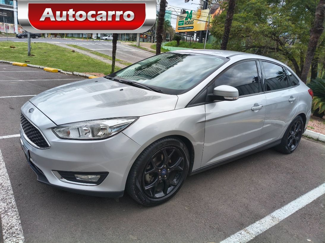 Ford Focus 2.0 SE FASTBACK 16V FLEX 4P POWERSHIFT 2019