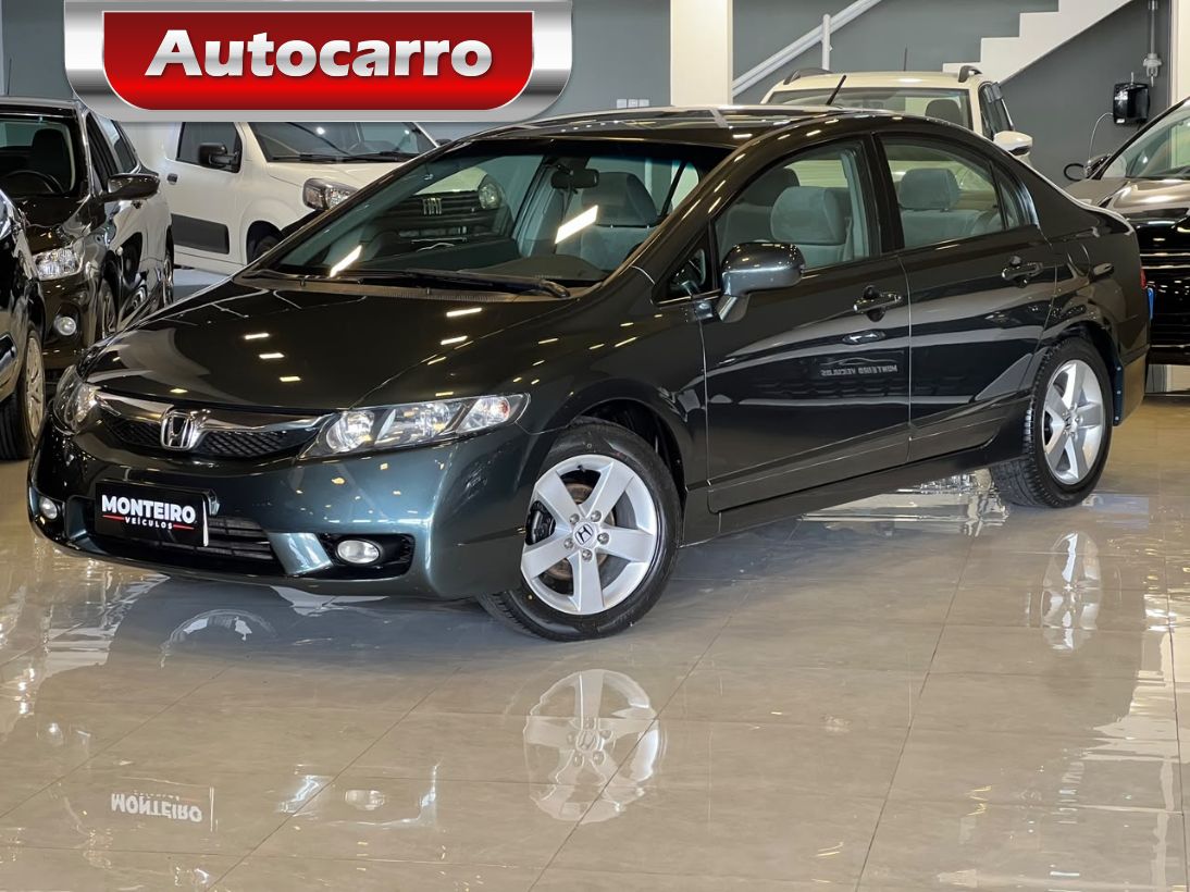 Honda Civic 1.8 LXS SEDAN 16V 2010