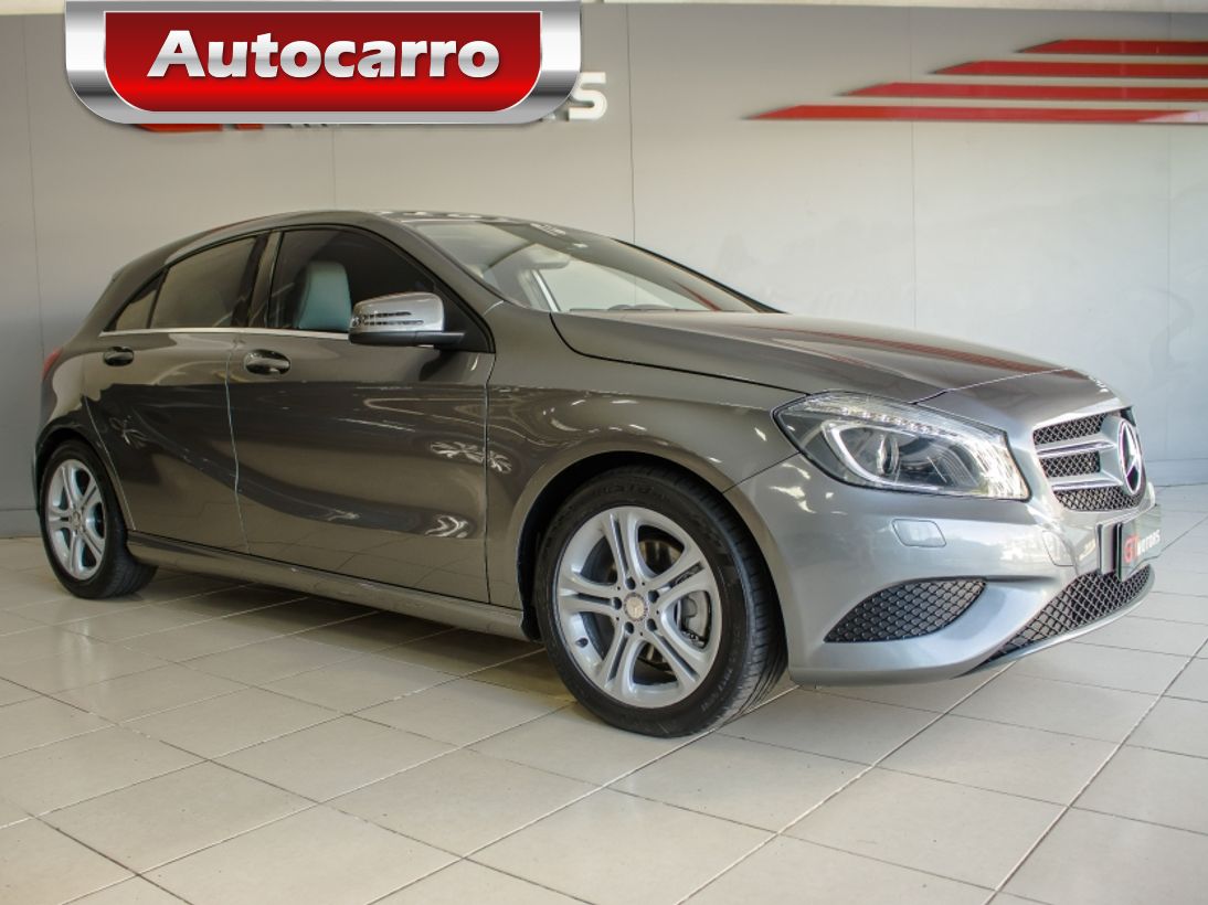 Mercedes-Benz A 200 URBAN 1.6 2014