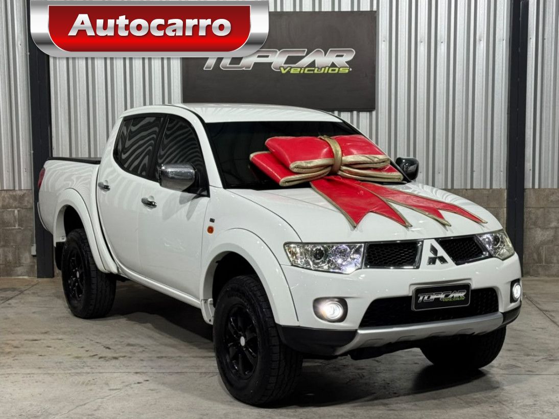 Mitsubishi L200 Triton 3.2 HPE 4X4 CD 16V TURBO INTERCOOLER DIESEL 4P AUTOMÁTICO 2013
