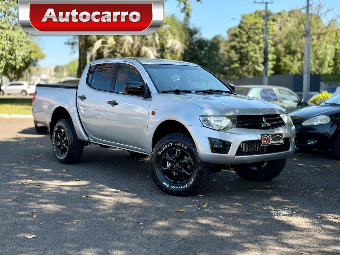 Mitsubishi L200 Triton 3.2 GLX 4X4 CD 16V TURBO INTERCOLER DIESEL 4P MANUAL 2014