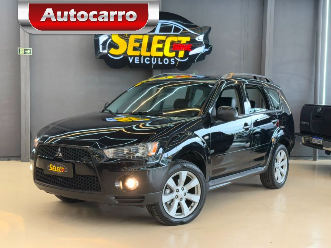 Mitsubishi Outlander OUTLANDER 2.0 16V 160cv Aut. 2013