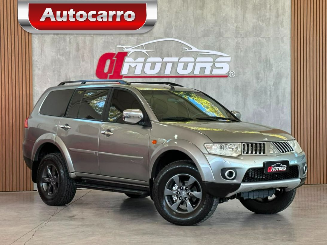 Mitsubishi Pajero Dakar 2012