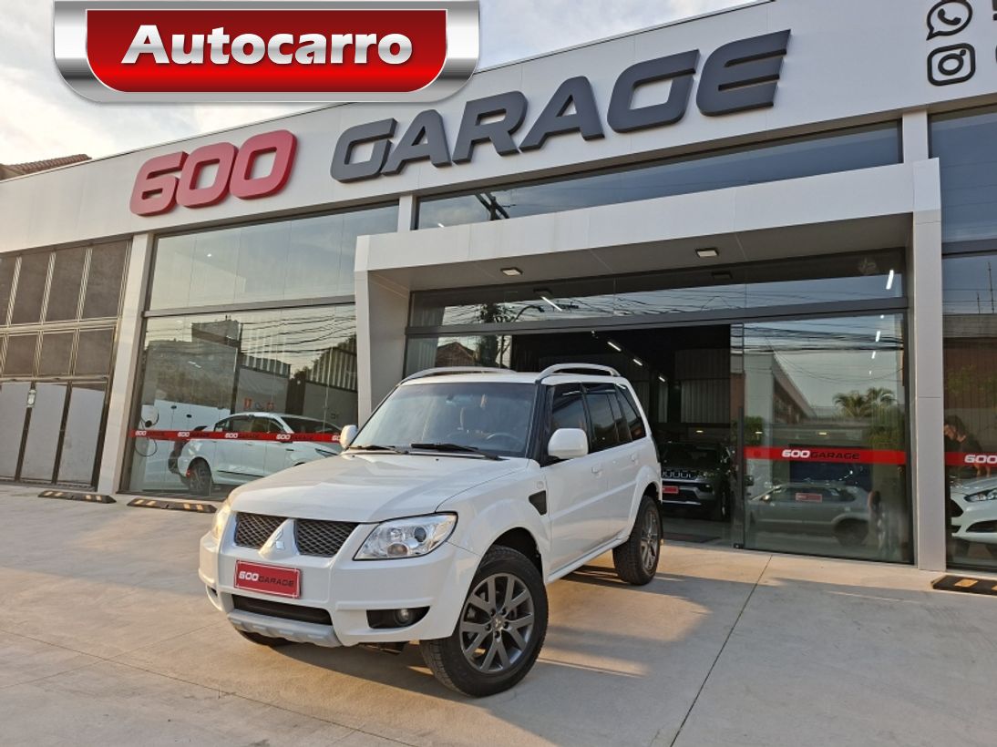 Mitsubishi Pajero Tr4 PAJERO TR4 2.0 FLEX 16V 4X2 MEC. 2015