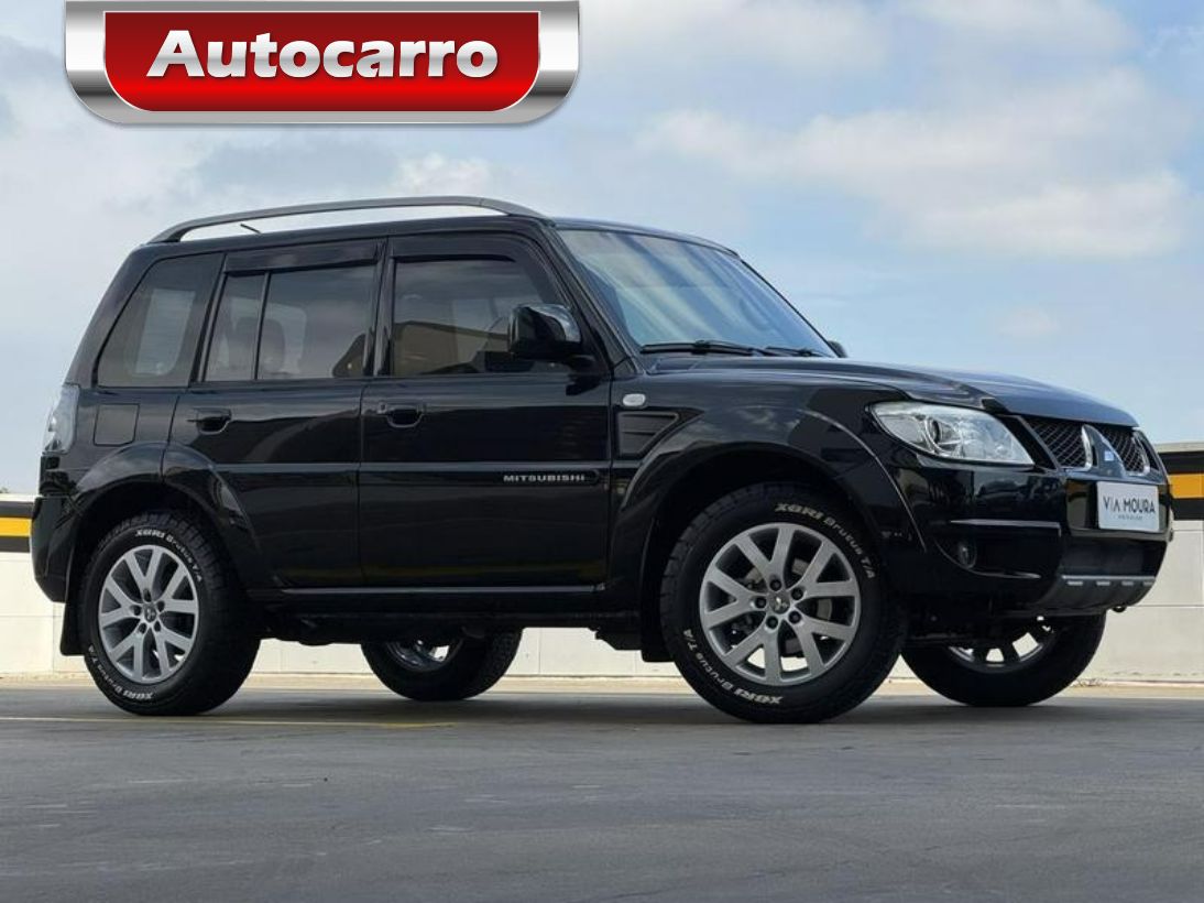 Mitsubishi Pajero Tr4 2.0 4X2 16V 140CV FLEX 4P AUTOMÁTICO 2013