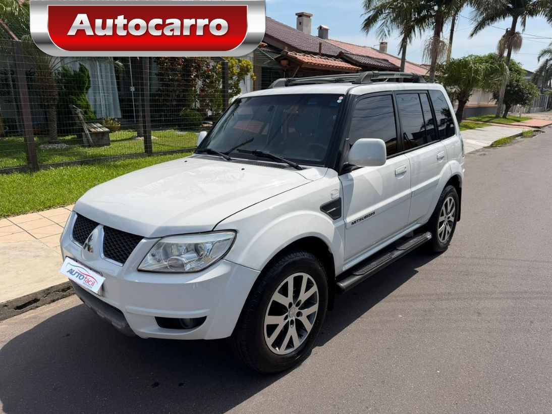 Mitsubishi Pajero Tr4 Pajero TR4 2.0 Flex 16V 4X2 Mec. 2014