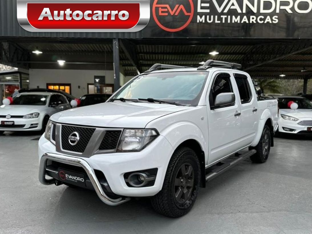 Nissan Frontier 2.5 SV ATTACK 10 ANOS 4X4 CD TURBO ELETRONIC DIESEL 4P MANUAL 2015