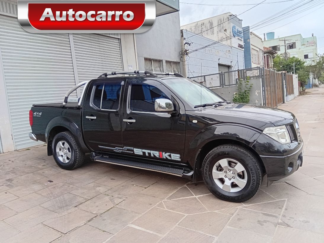Nissan Frontier Frontier XE  CD 4x4 2.5 TB Diesel 2013