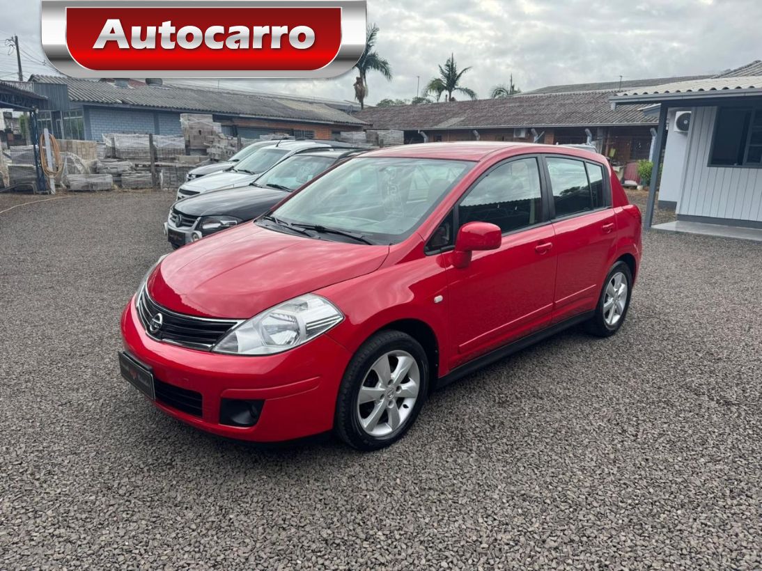 Nissan Tiida 1.8 S 16V FLEX 4P MANUAL 2012