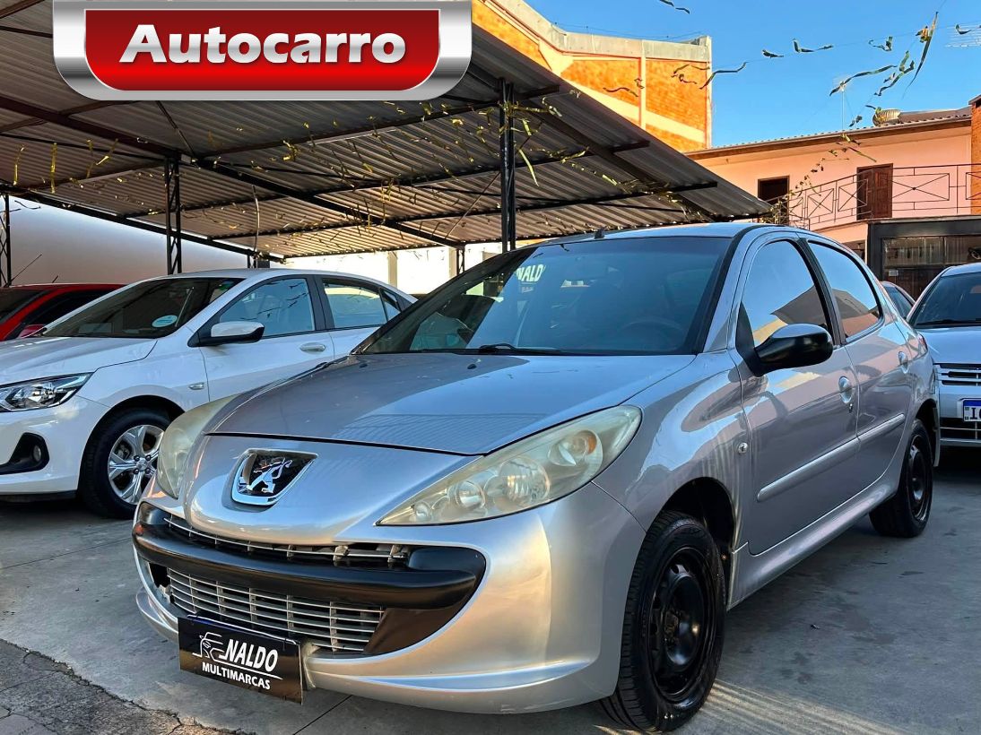 Peugeot 207 207 XR 1.4 Flex 8V 3p 2011