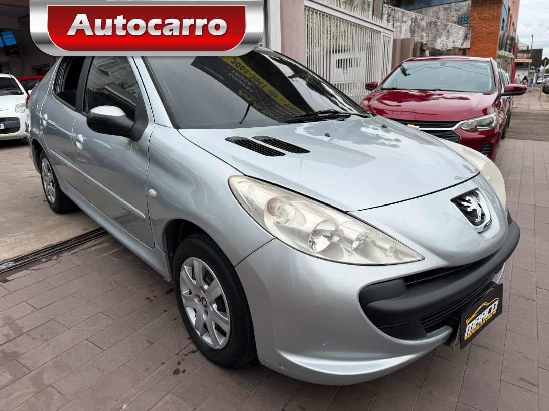 Peugeot 207 207 XR 1.4 Flex 8V 3p 2012